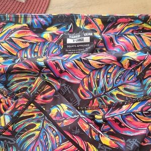 Constantly Varied Gear Multicolor Leaf Leggings